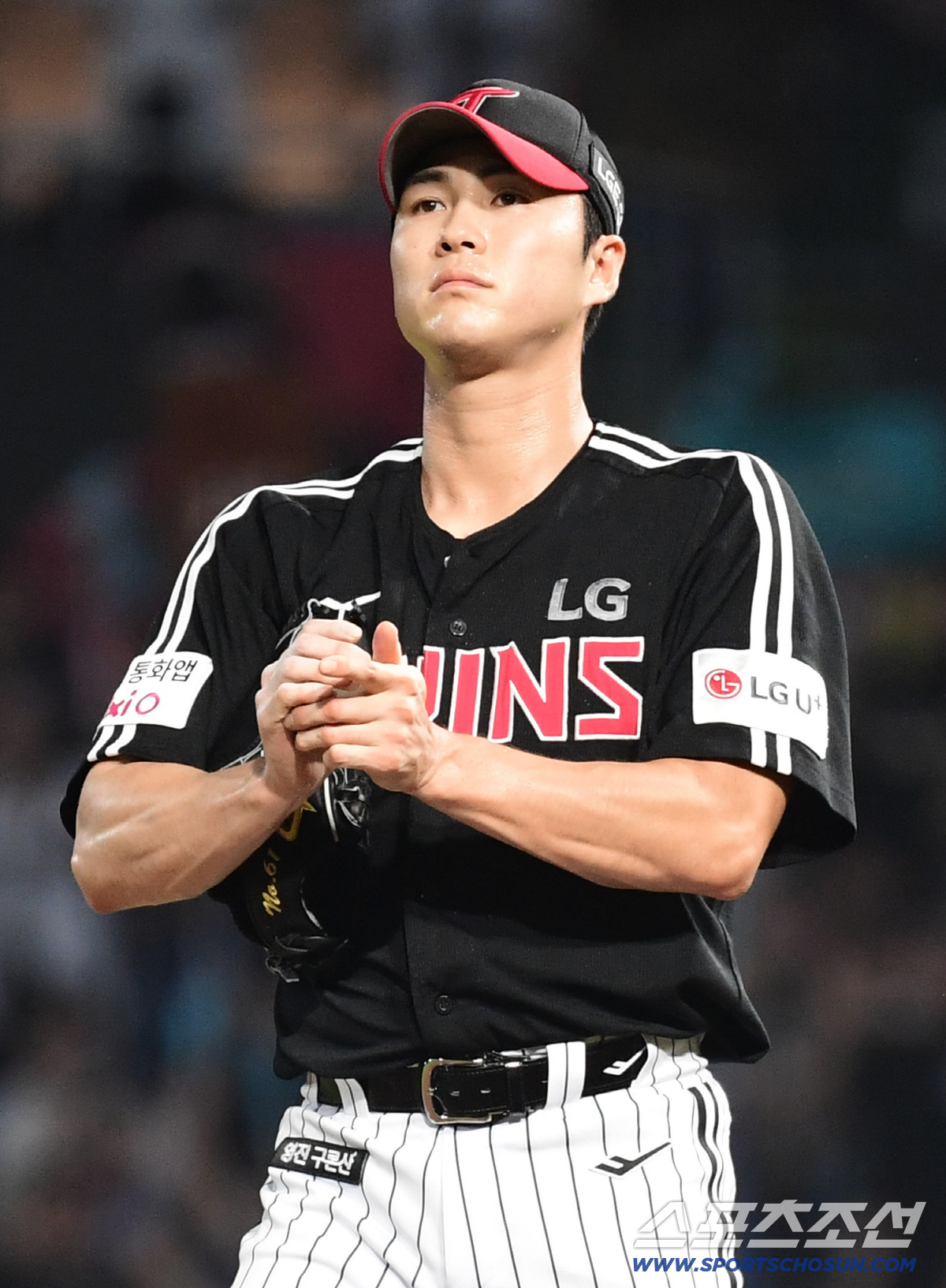 '한화가 웃는다' 믿을 수 없는 7연속 4사구로 6실점 LG, 충격적 5…