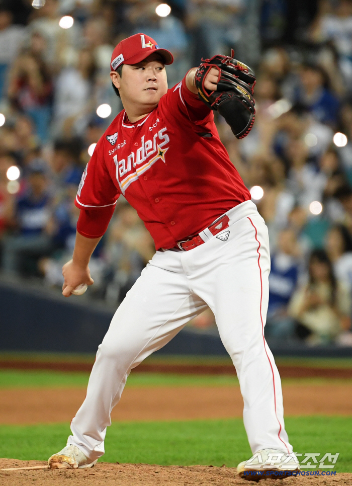 "사실 집에 보냈어요" 사령탑 깜짝 고백…'홀드 3위' 필승조가 사라졌었다? 일주일 만에 등판, 왜 반가웠을까