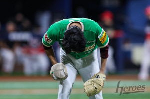 '14패' 부끄럽지 않은 리그 최다패 투수 키움 하영민