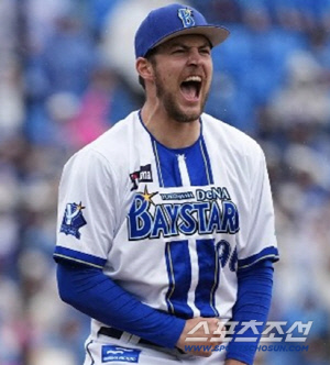 연봉 600만달러 최고액 외국인 투수가 한달 넘게 가동 중단, 2군 선발 등판 직전 컨디션 이유로 취소, 전날 스모 경기 관전했다는데[민창기의 일본야구]