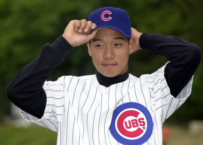 [핫포커스]'부디 너만은 다르길…' 장충고 문서준 MLB 토론토 공식입단…