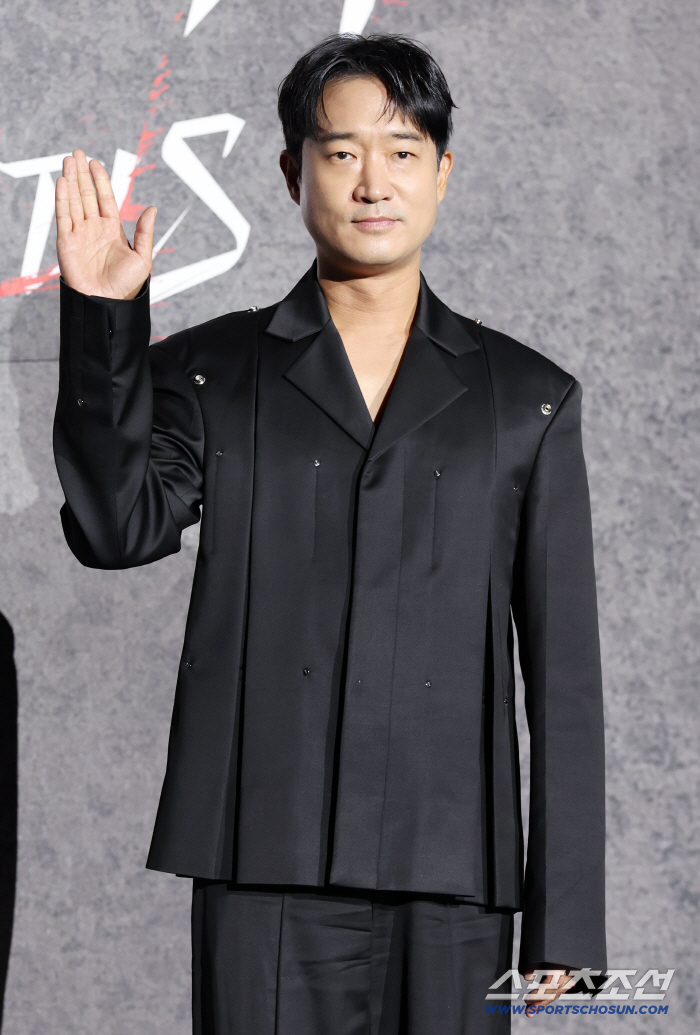 '사마귀' 조우진 "'뒷방 늙은이' 취급 받기 싫어, 스스로 죽지 않았다는 걸 과시"