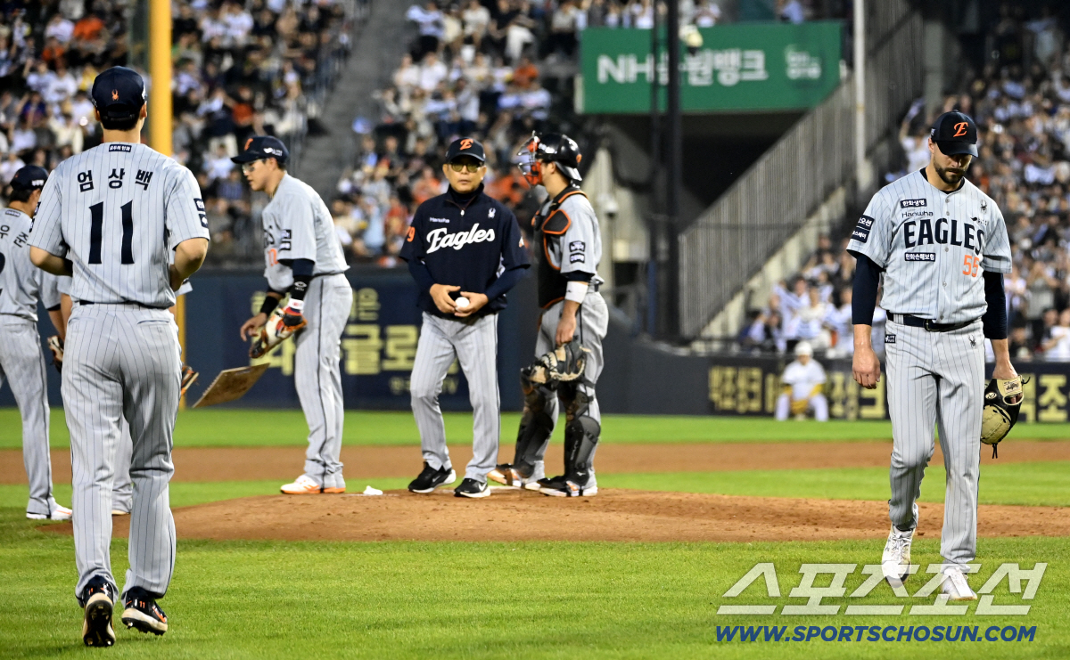200K 달성, 그런데 최다 실점이라니…믿었던 와이스가 무너졌다 '4⅓이…