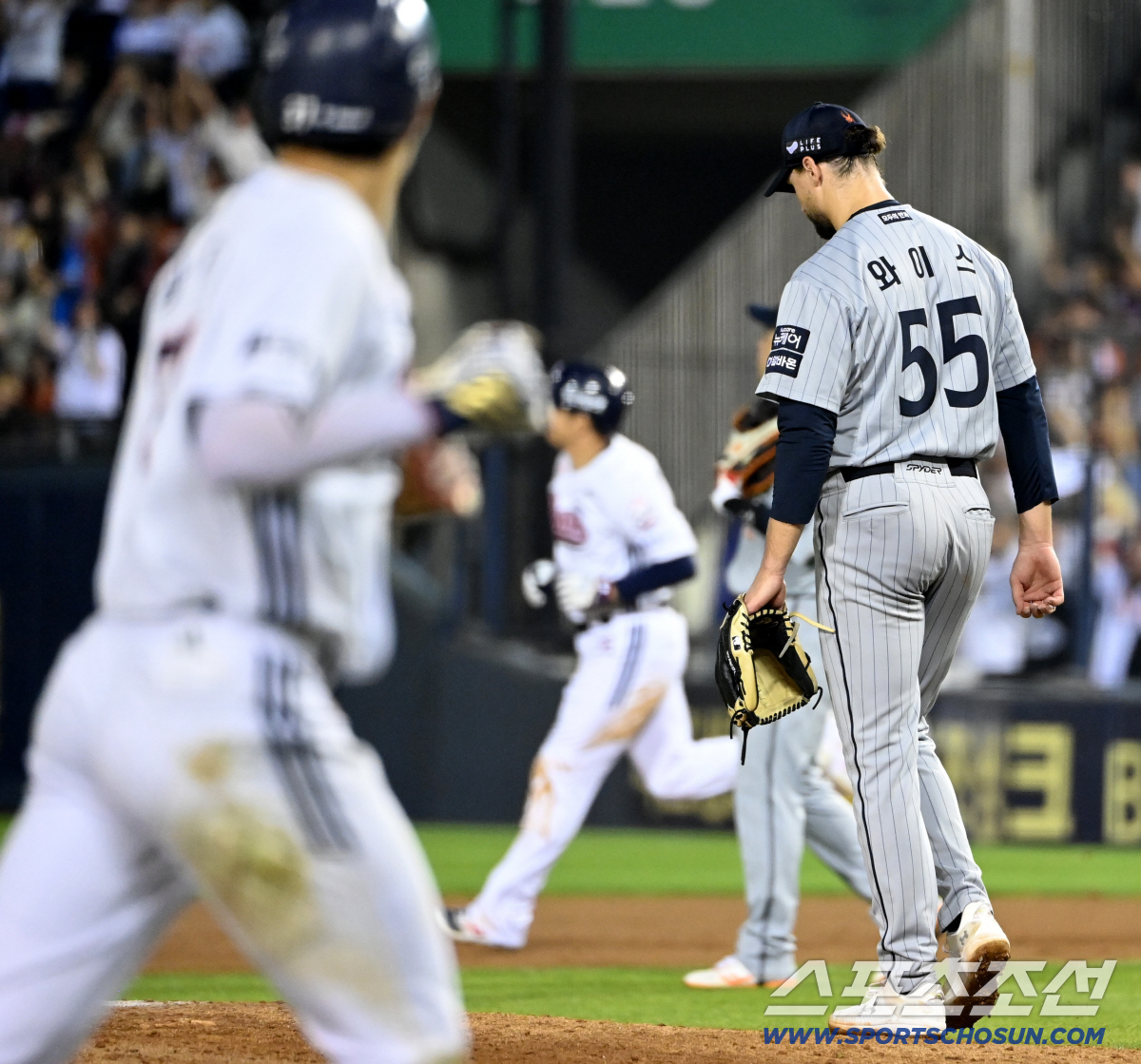 200K 달성, 그런데 최다 실점이라니…믿었던 와이스가 무너졌다 '4⅓이…