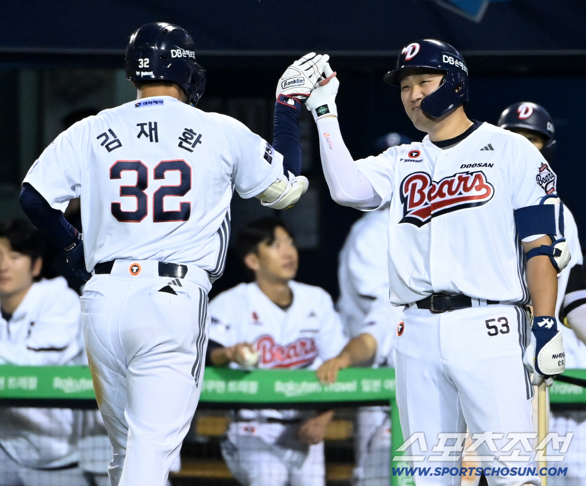 LG 고맙지? 한 지붕 두 가족 웃었다…두산도 10승 투수 생겼다! 한화…
