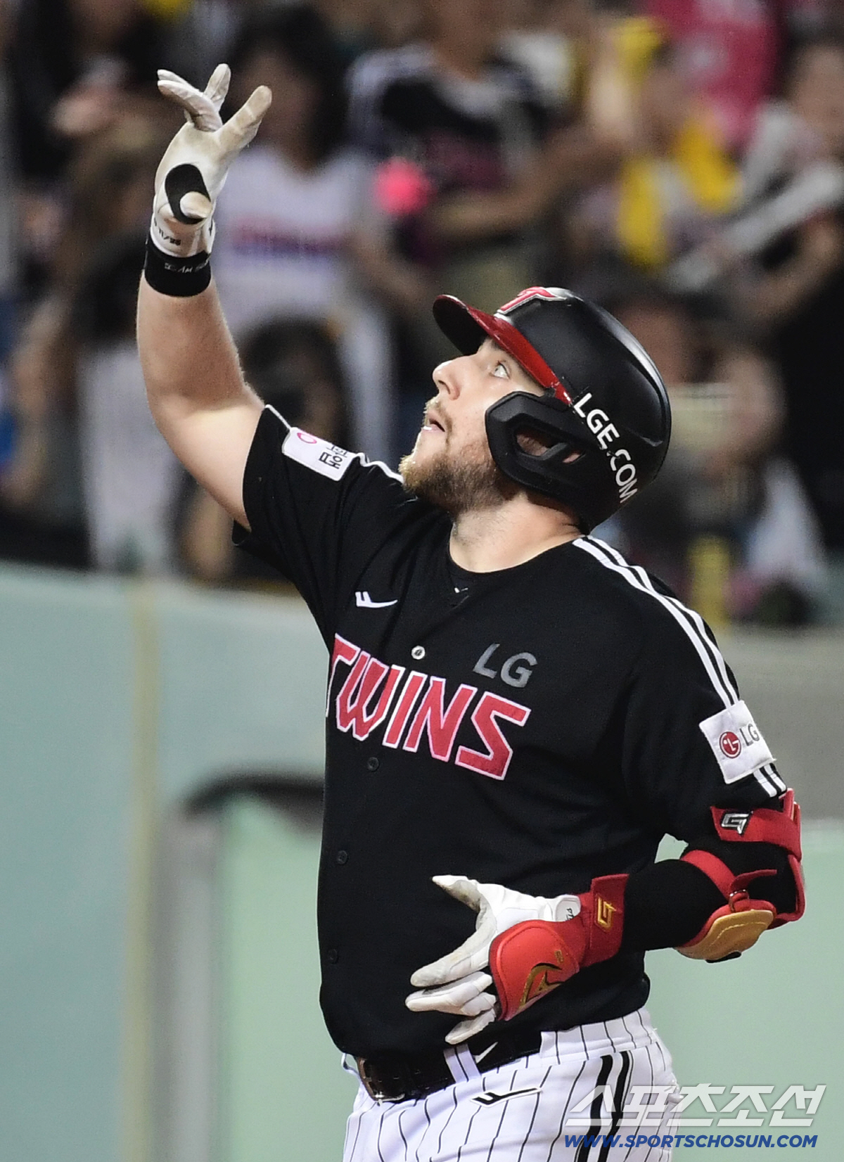 오늘은 한화졌다. '전세 역전' LG, 롯데에 11-1 대승, 매직넘버 …