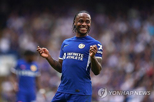 'EPL 123골 75도움' 한때 손흥민급 슈퍼스타 이럴 수가, 돈+가족…
