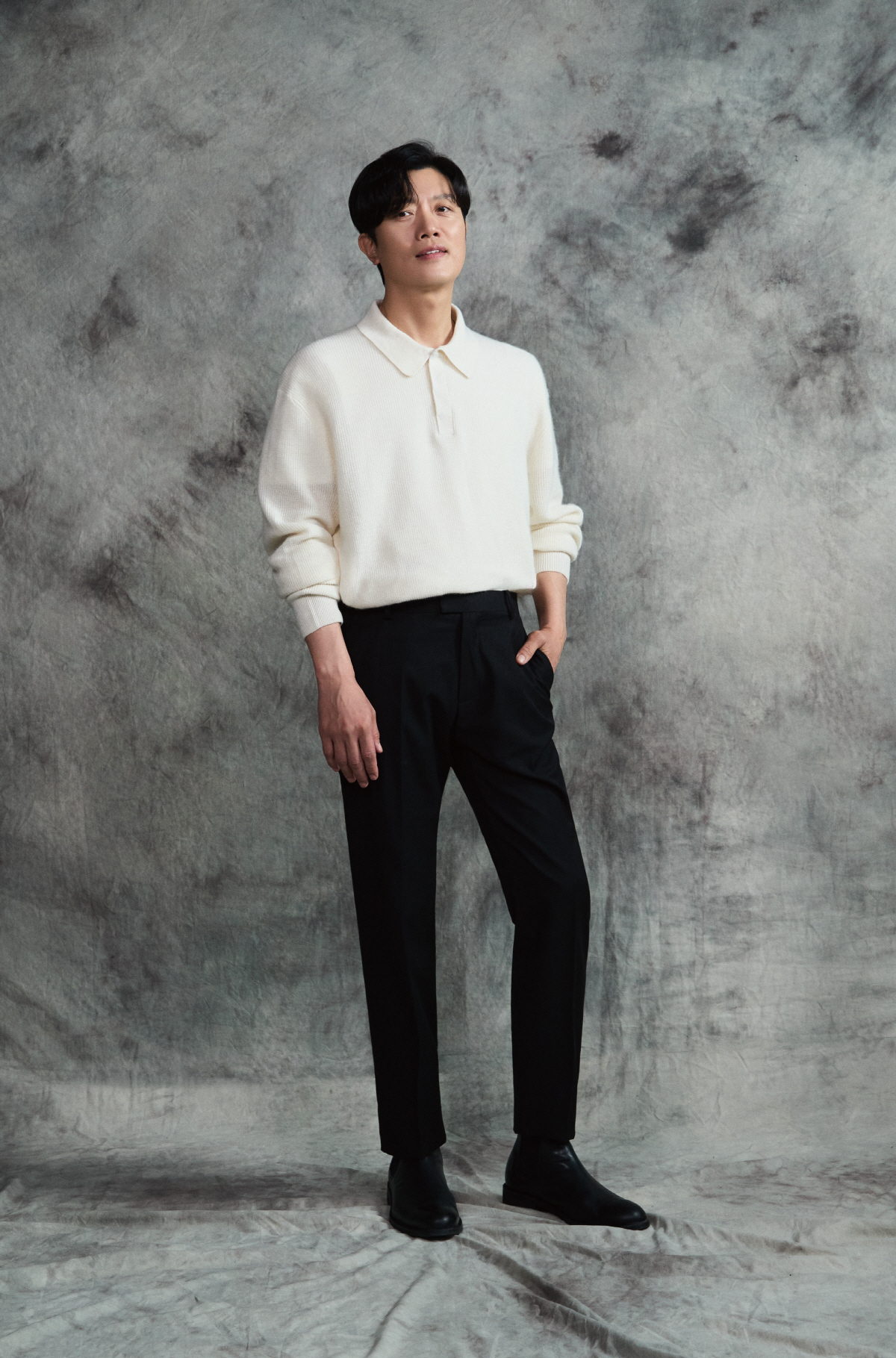 [SC인터뷰] "'박예진♥' 매일 기도..덕분에 만난 박찬욱"…박희순, …