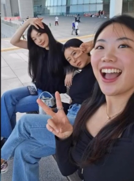 “여전히 소녀같은 우리” ‘빙판 여신’ 이상화·김연아·김해진, 국중박 우정 나들이[SCin스타]
