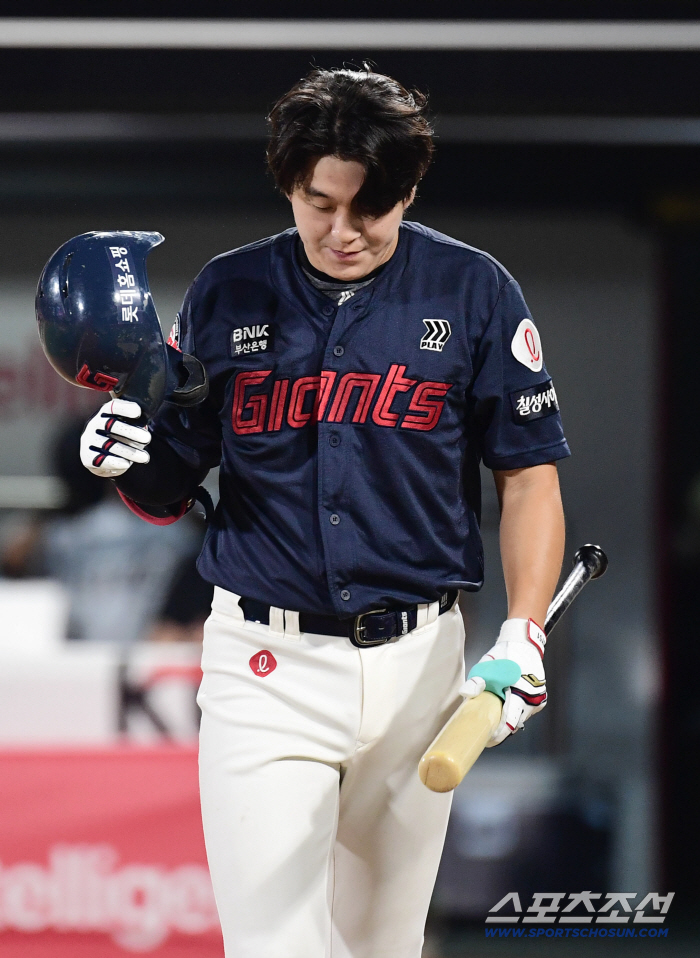 'DTD' 롯데의 이유? 윤고나황손의 추락 → 김태형 감독은 변명을 허락하지 않는다 "준비 부족" [부산포커스]