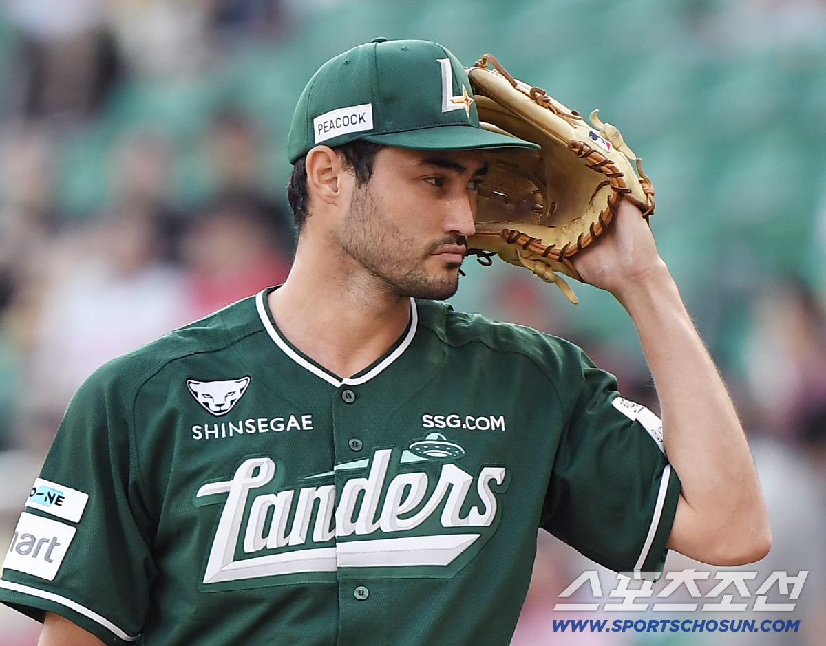 'KBO 최초' 듀오 탄생! SSG, 준PO 직행 보인다 → KT 돌풍 …