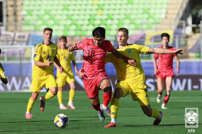 '16분만에 2실점+김명준 만회골' 이창원호, U-20 월드컵 첫 판서 …