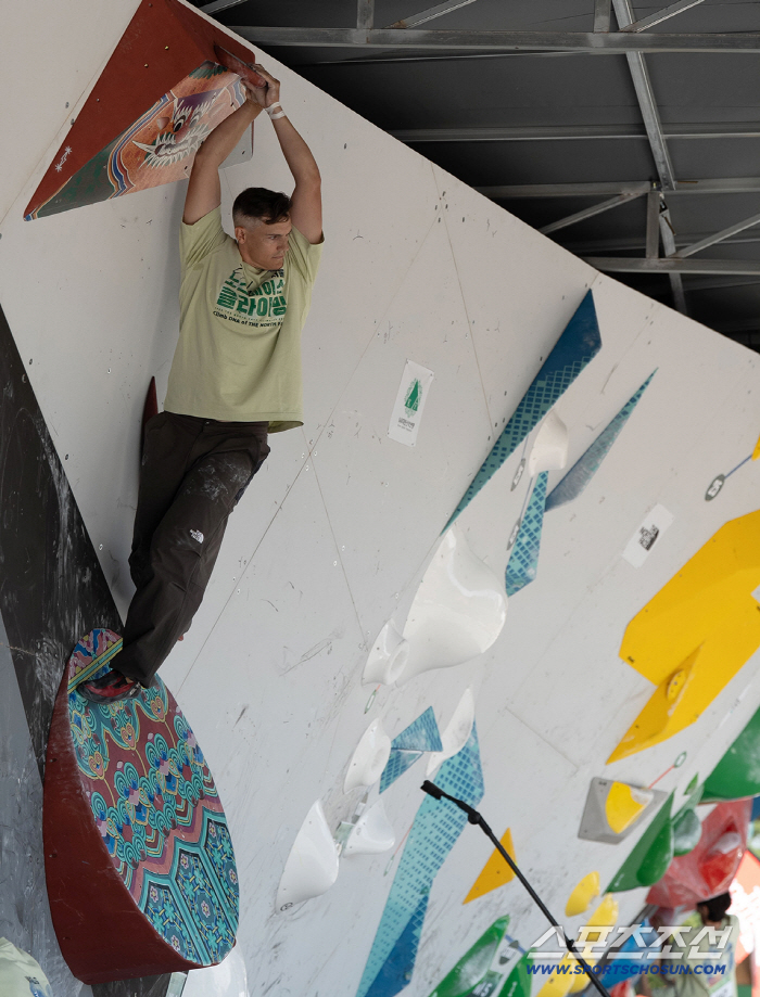 제29회 노스페이스컵 전국 스포츠클라이밍 대회, 해외 참가자까지  '가족 단위 참여도 확대'