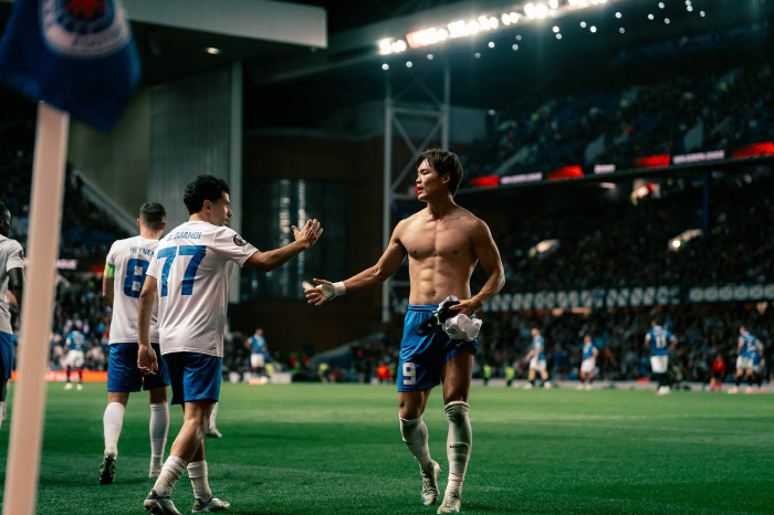 韓 축구 역사상 최악의 이적 무산...역대 최고 이적료→부상 트집으로 좌초...오현규의 슬픈 고백 "울고 싶은 마음"