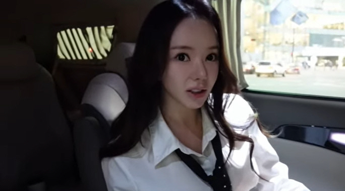 서우, '6년 칩거' 끝내고 박찬욱 감독 만났다 "인생에 너무 감사한 은…
