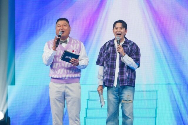 ‘천만트롯쇼’ 강호동·붐 뭉쳤다…“눈빛 척척” 추석 안방 찾아갈 역대급 …