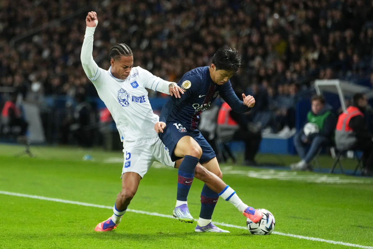 '또또 시비거네' PSG 이강인 활약 깎아내리는 佛 매체, "패스 낭비했…