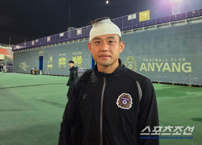 "창용이형 치아 사이에 머리카락 끼었어" 원클럽맨의 'K리그1 데뷔전' 이상용은 아픈 줄도 몰랐다..."난 받아준 안양에서 경쟁하고파"[현장인터뷰]