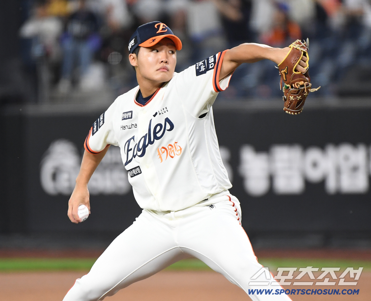 "잠도 못잤는데 올라가니 괜찮아져." 갑자기 선발인데 155km 3.1이…