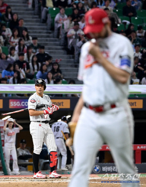 '감독이 뛰쳐나와 사과까지' 왜 또 불필요한 오해를 사나? 이해할 수 없다