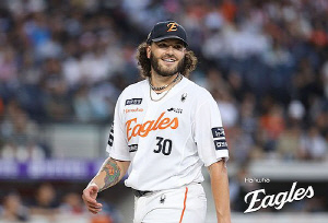 한화 폰세, 한 번 더 등판…KBO 외국인 투수 첫 4관왕 도전