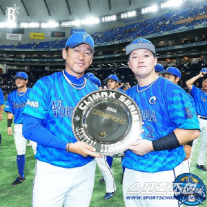 리그 우승 실패 책임지겠다…2위 확정한 날 사퇴 발표, '영구결번 레전드' 감독의 퇴장 다른 이유 있나[민창기의 일본야구]
