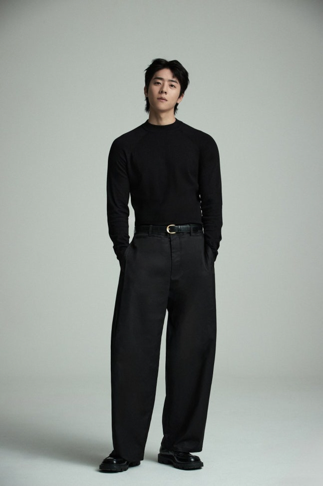 소년미 벗고 성숙미 장착…‘로맨스 장인’ 채종협, 새 프로필 공개[공식]