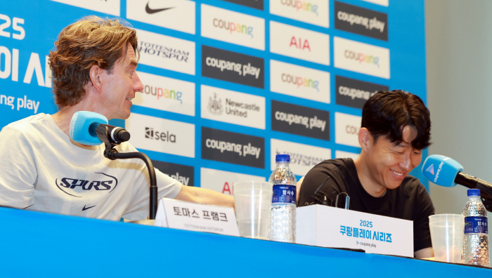 "손흥민이 그리운걸까" 토트넘 공격 창의성 부족→프랭크 감독의 입에서 등장한 'SONNY'…'설상가상' 솔란케 발목 수술 결정