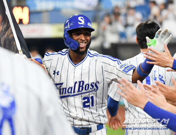 드디어 터졌다! 레전드 은퇴식날, 역대 최초 50홈런X150타점 입맞춤…새 역사 쓴 디아즈, MVP 경쟁도 '청신호' [대구현장]