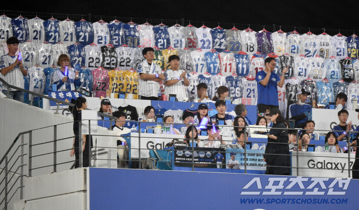 '돌부처 은퇴' 잔칫집 밝힌 디아즈 50홈런 → 삼성 가을야구 확정 '겹…