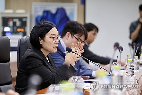 한성숙 중기장관 "AI 스타트업 육성…오픈이노베이션 지원 강화"