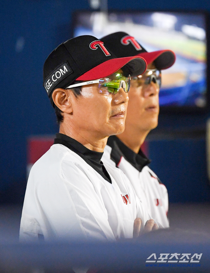 '100% 무산' 염경엽 트라우마 되살아나나…한화, 2019년 두산처럼 '대역전 1위' 기적 도전