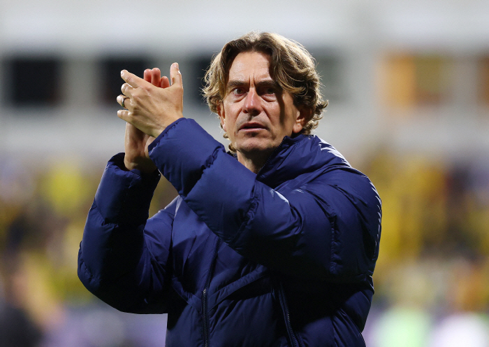 '英 BBC도 경악' "우린 손흥민 없잖아!" 프랭크 폭탄 발언, 현실이 됐다...노르웨이에서 최악의 졸전 "개선해야 할 부분 많다"