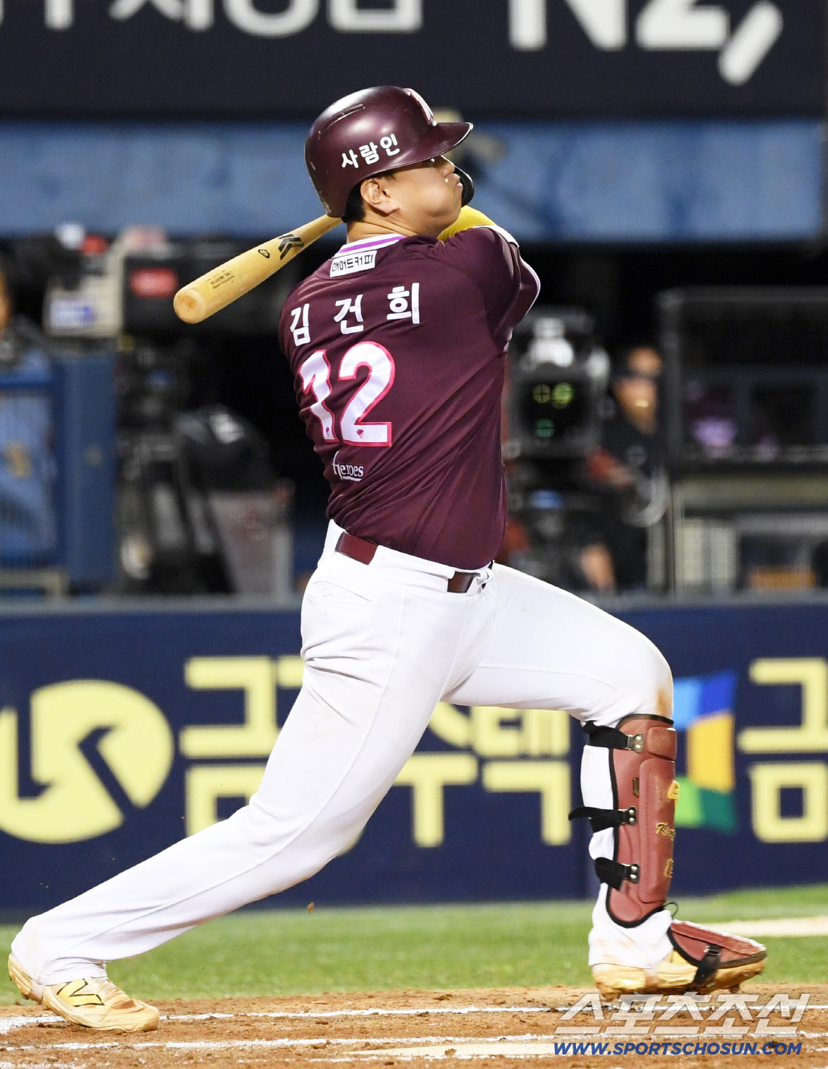 시즌 최종전 9회 동점 찬스를, 번트 병살로 날렸다...이게 키움과 설종…