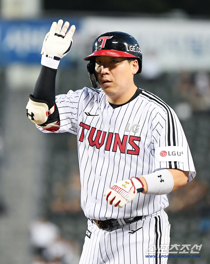 ERA 0.00 투수와 3년만에 재대결. 최종전 우승 위해. 4번 김현수, 7번 문보경. LG 베스트 라인업 가동[잠실 현장]