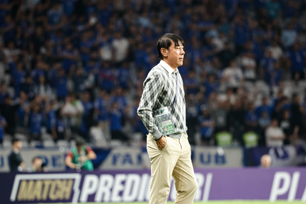 [ACLE 리뷰]"루빅손 천금 동점골→빛현우 또 선방쇼" 울산, 中 상하…