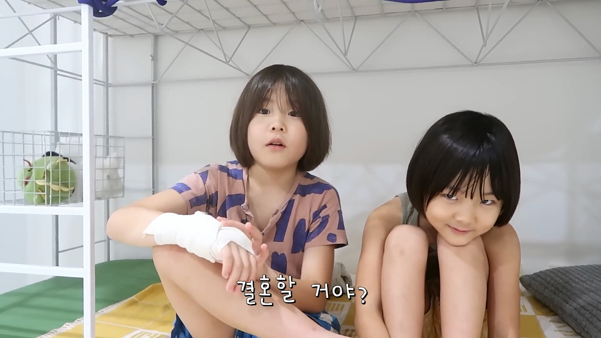 [종합] 김나영♥마이큐 "결혼합니다"…"식은 아주 작은 곳에서, 온 힘 …