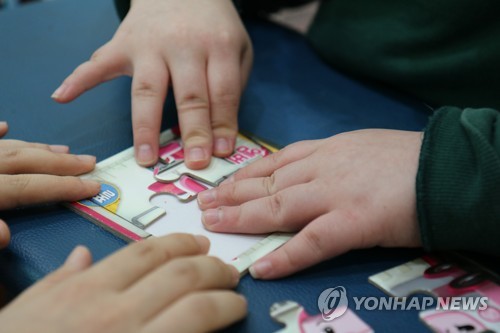 어린이 재활의료기관 되려면 전문의·치료사 1명 이상 갖춰야