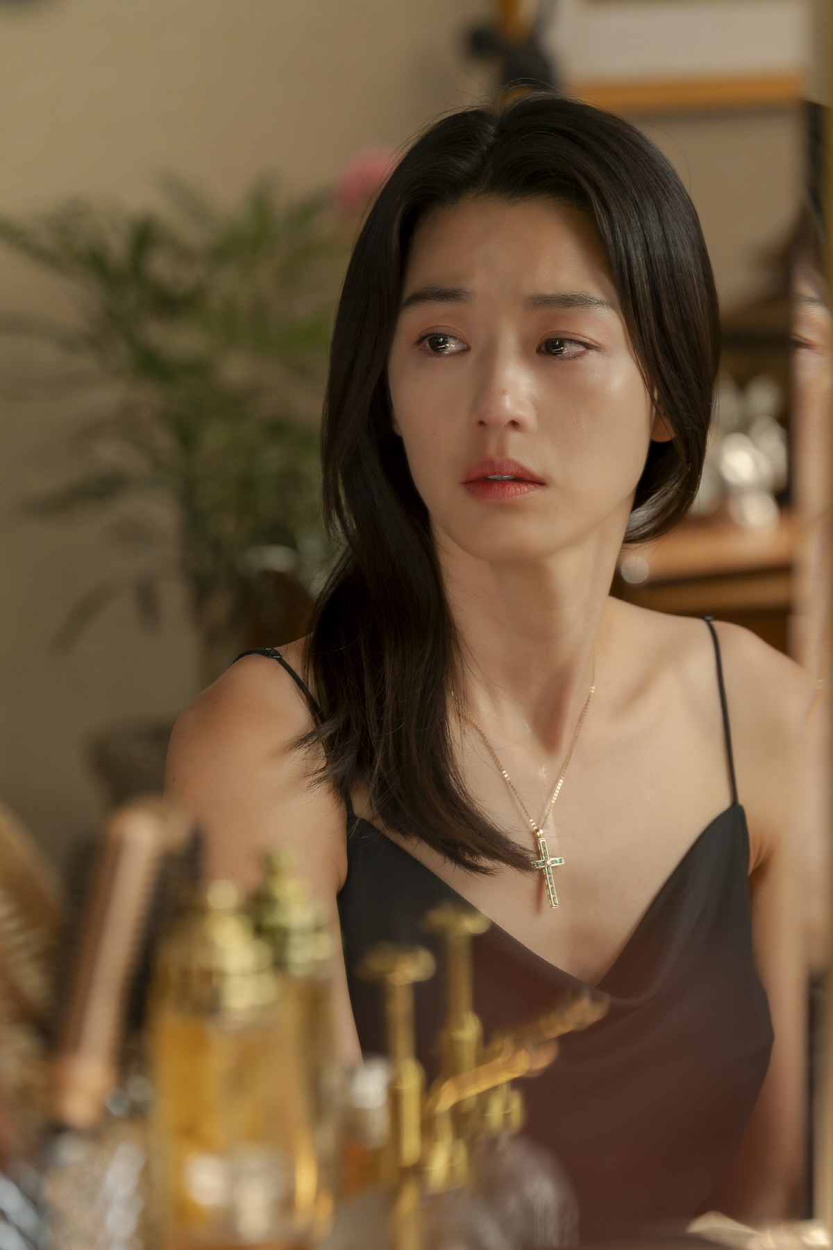 '역대급 스케일' 자랑했던 전지현, 그리고 강동원 '북극성', 대서사 마…