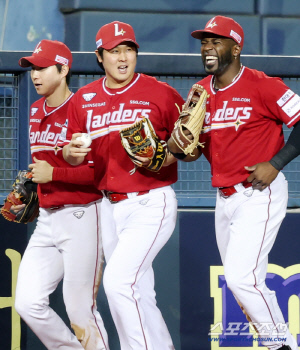 열심히 일한 당신들 쉬어라...SSG, 최정-에레디아-노경은 등 베테랑 대거 말소 [광주 현장]