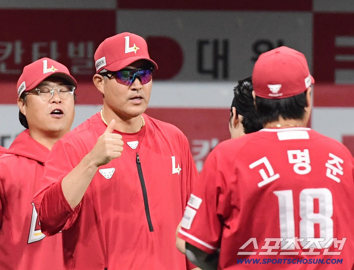 한화 우승길 막은, 기적의 역전승...이숭용 감독의 기분은 어땠을까 "노…