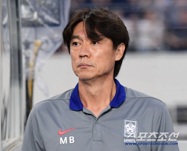 홍명보호 초비상! '세계 최강' 브라질 어떻게 막아...박용우 이탈보다 …