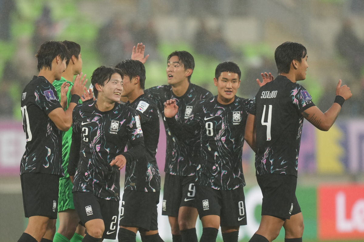 [U-20 월드컵 리뷰]"'골넣는 수비수' 신민하가 해냈다!" 이창원호,…