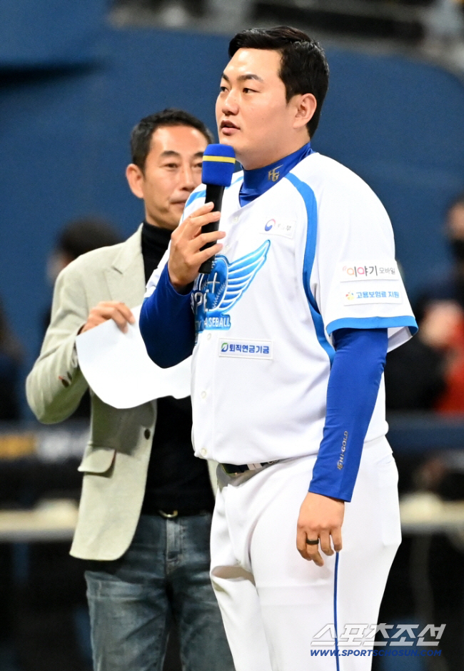 '메이저리그 커리어 종료 → 부상으로 군 전역' 36세에 KBO 신인? …