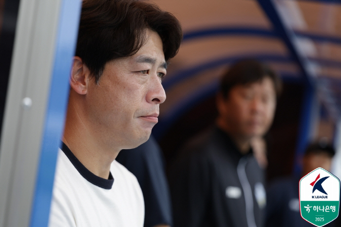 "감독님 휴가 가셨습니다" 충남아산과 배성재 감독의 '불편한 동행', 결국 시즌 중 경질로 마무리[오피셜]