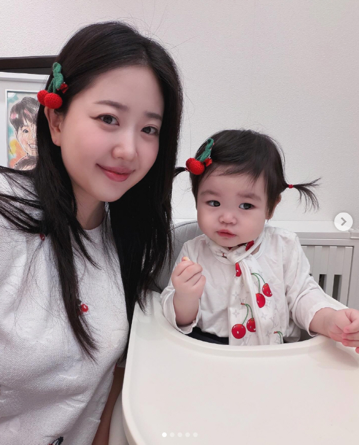 박수홍♥김다예 11개월 딸, 광고수익 대박났다 "올해만 15개, 연휴에도…