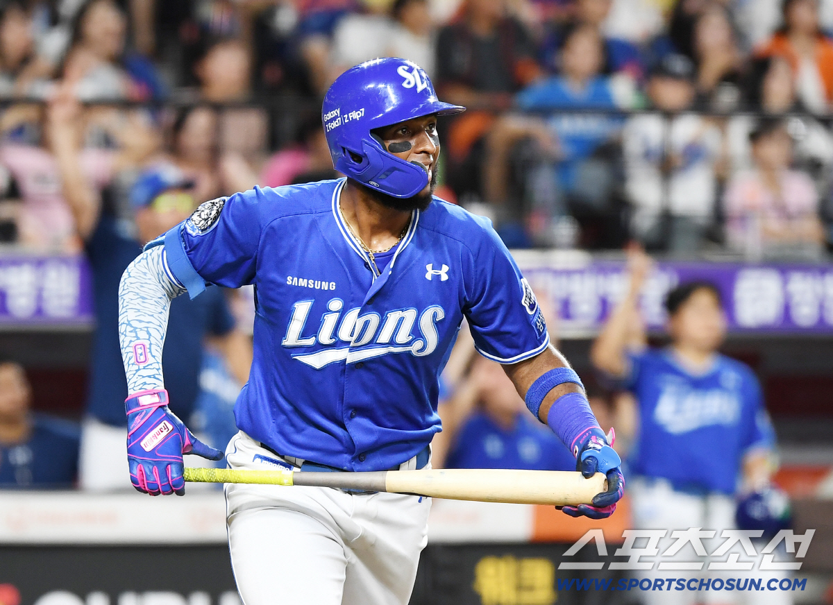 '개막 17연승 vs 50홈런-150타점' 무엇이 더 가치 있는 신기록일…