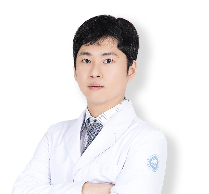30분 이상 가슴 통증 지속 땐 '심장 이상', 당장 응급실 가야