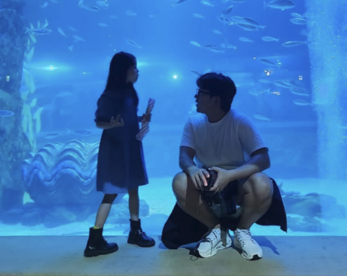 이민우, 딸아빠 다 됐네...6세 딸과 다정한 눈맞춤 "my family…