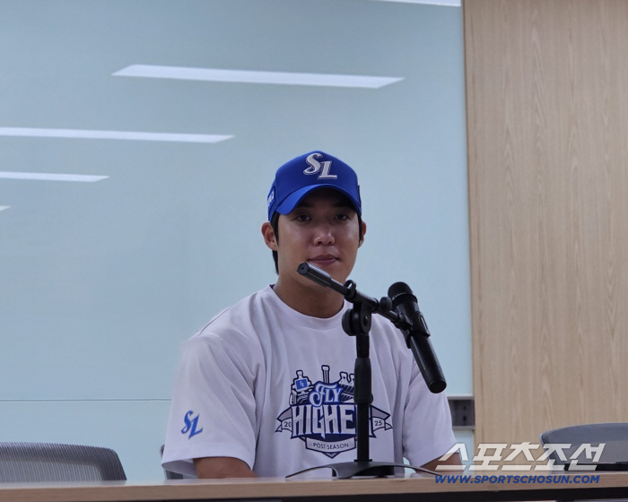 "팔이 헛도는 느낌, 몸 두번 푼건 처음" 1안타 타선에 궂은 날씨까지… 온갖 악재도 막지 못한 청년 에이스의 준PO 집념[WC2]